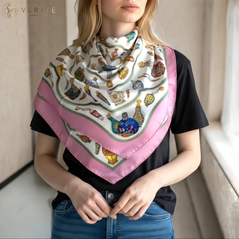 HERMES Qu 'importe le flacon Carre 90 Silk 100% Scarf Multicolor